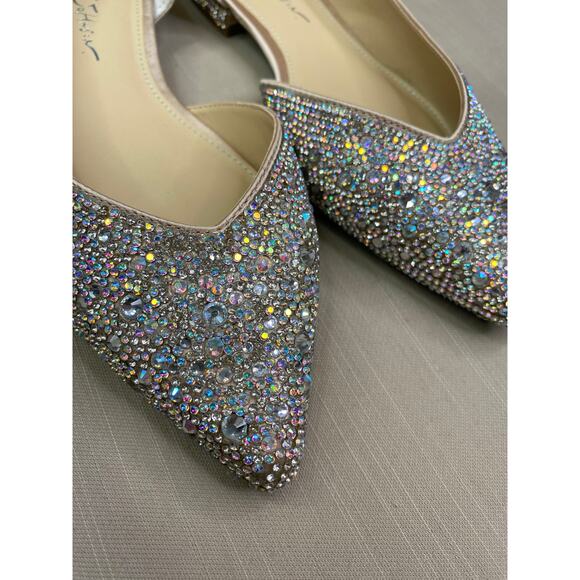 NWB The Blue™ by Betsey Johnson Reeve Flat, Womens Silver Iridescent, sz 8 - Picture 3 of 6